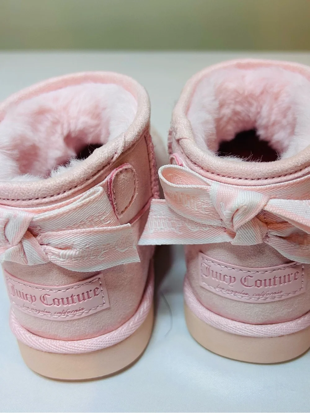 Juicy Couture Kids Light Pink Suede Short Boots NEW IN BOX size kids 10